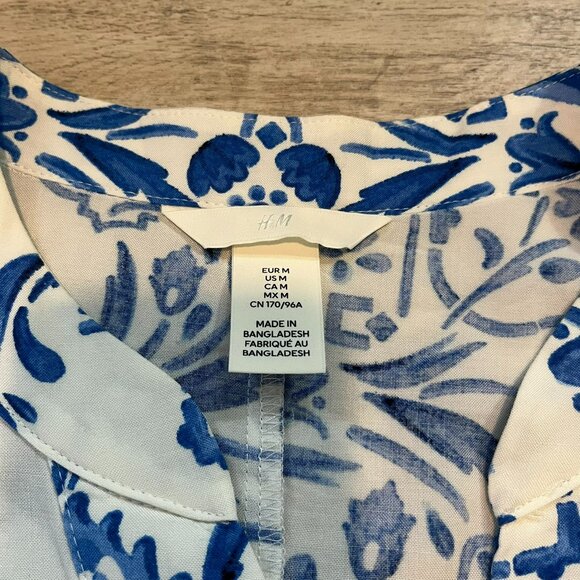 H&M Viscose Tunic Dress, White/Blue Floral, Size Medium - Picture 6 of 9